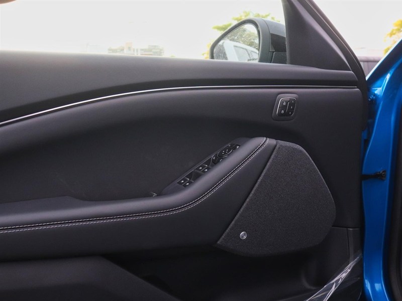 2026 Ford Mustang Mach-E Premium | AWD | EXT BATT | PANO ROOF | FRUNK