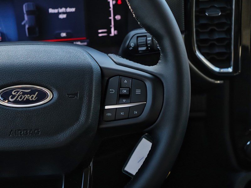 2026 Ford Ranger XLT | 4X4 | 2.3L | 300A | TRAILER TOW PKG | 17s