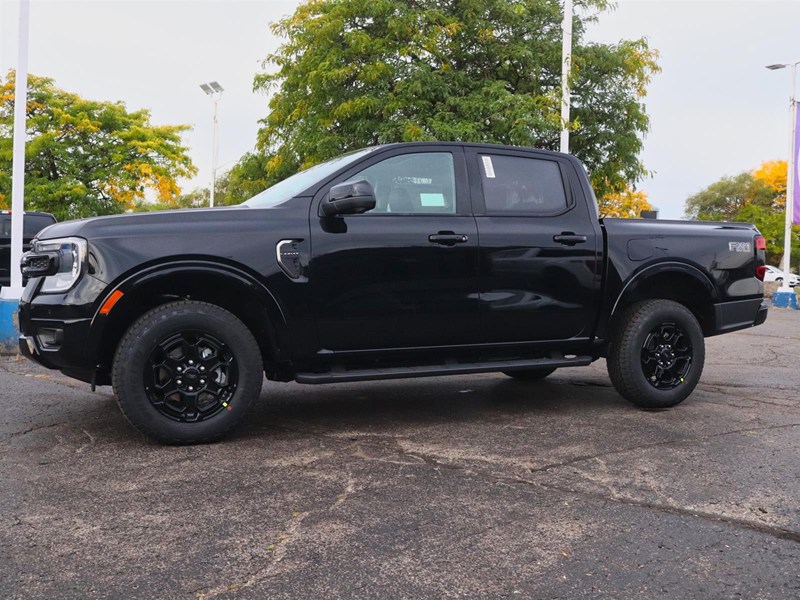 2026 Ford Ranger LARIAT 4WD SuperCrew 5' Box