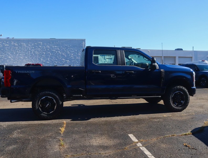 2027 Ford Super Duty F-250 SRW XL | 4X4 | 7.3L | STX PKG | TREMOR | DR ASSIST PKG