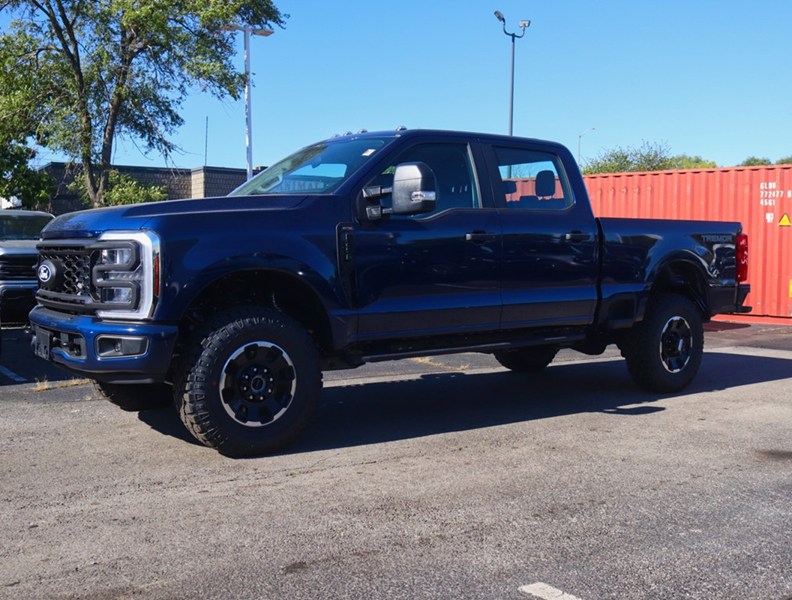 2027 Ford Super Duty F-250 SRW XL | 4X4 | 7.3L | STX PKG | TREMOR | DR ASSIST PKG