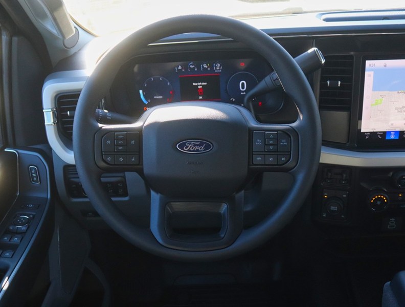 2027 Ford Super Duty F-250 SRW XLT | 4X4 | 7.3L | BLK PKG | PREM PKG | FX4