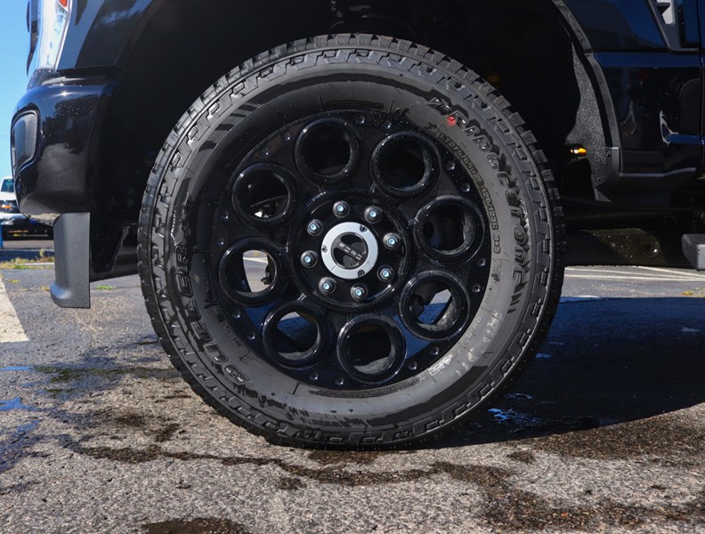 2027 Ford Super Duty F-250 SRW LARIAT 4WD Crew Cab 6.75' Box