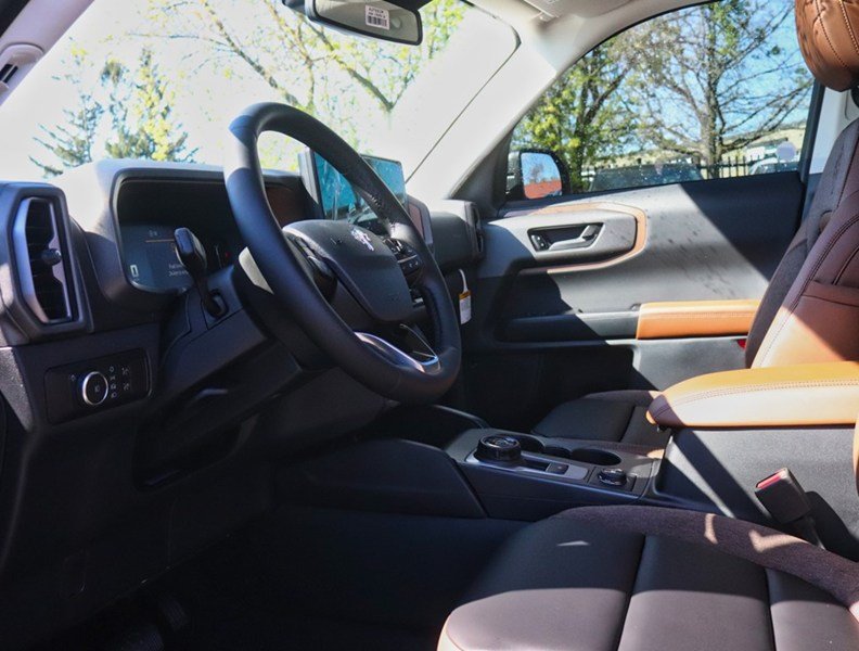 2026 Ford Bronco Sport Outer Banks | 4X4 | 1.5L | TECH PKG | ROOF | CRGO