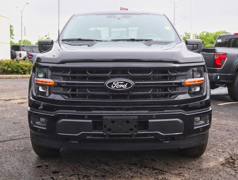 2026 Ford F-150 XLT | 4X4 | 3.5L | 303A | BLK PK PLS | TONNEAU