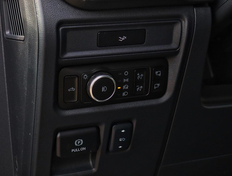 2026 Ford F-150 LARIAT | 4X4 | 3.5L | 501A | BLK PK PLS | TOW/HAUL