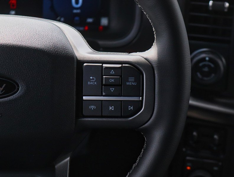 2026 Ford F-150 LARIAT | 4X4 | 3.5L | 501A | BLK PK PLS | TOW/HAUL