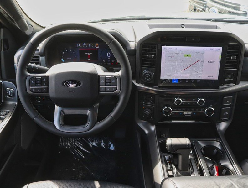 2026 Ford F-150 LARIAT | 4X4 | 3.5L | 501A | BLK PK PLS | TOW/HAUL