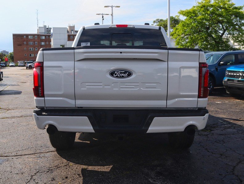2026 Ford F-150 LARIAT | 4X4 | 5.0L | 502A | BLK PK | TOW/HAUL
