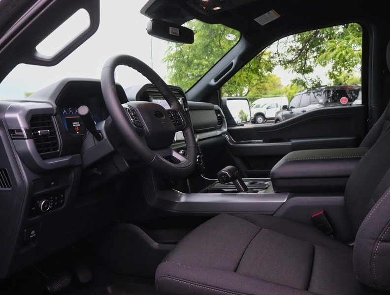 2026 Ford F-150 XLT | 4X4 | 3.5L | 302A | 157 | BLK PK PLS | BED U