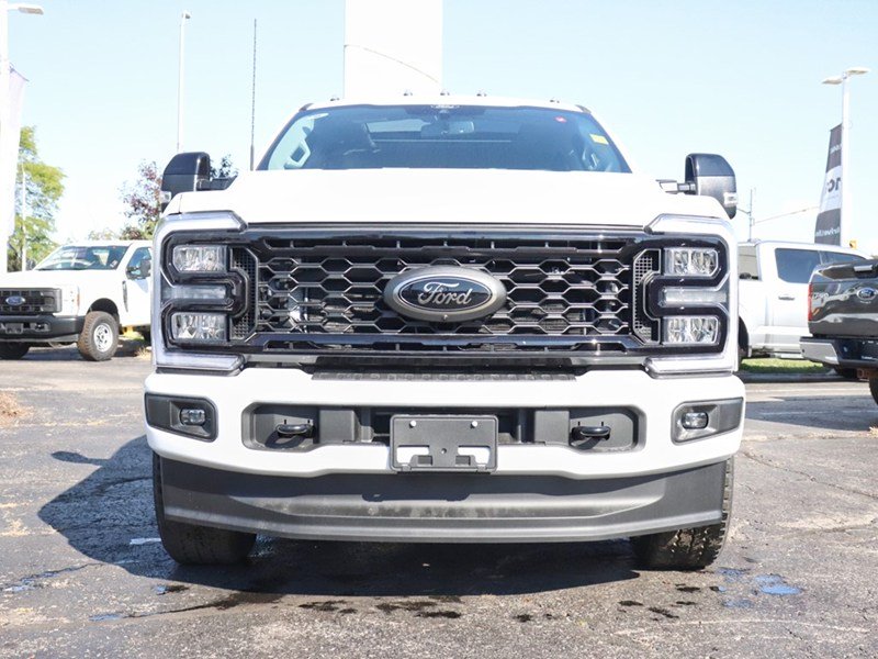 2026 Ford Super Duty F-250 SRW LARIAT | 4X4 | 6.7L | BLK  PKG | ROOF | PROPWR 2KW