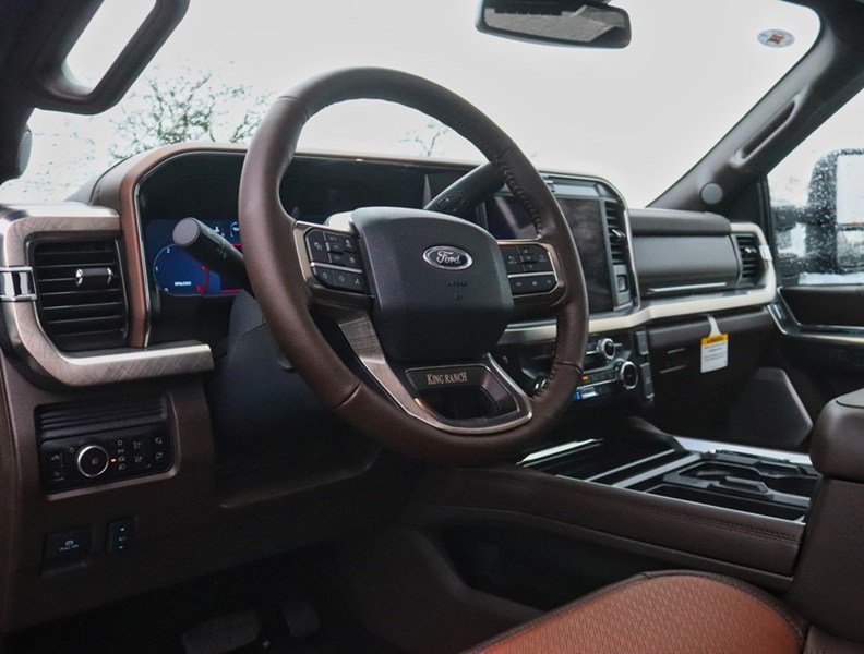 2026 Ford Super Duty F-250 SRW King Ranch | 4X4 | 6.7L | ROOF | FX4 | MAX RECLINE
