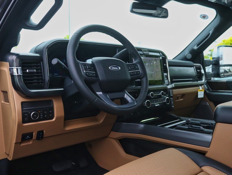 2026 Ford Super Duty F-250 SRW LARIAT | 4X4 | 6.8L | ROOF | CHROME PKG | ACTIVEX
