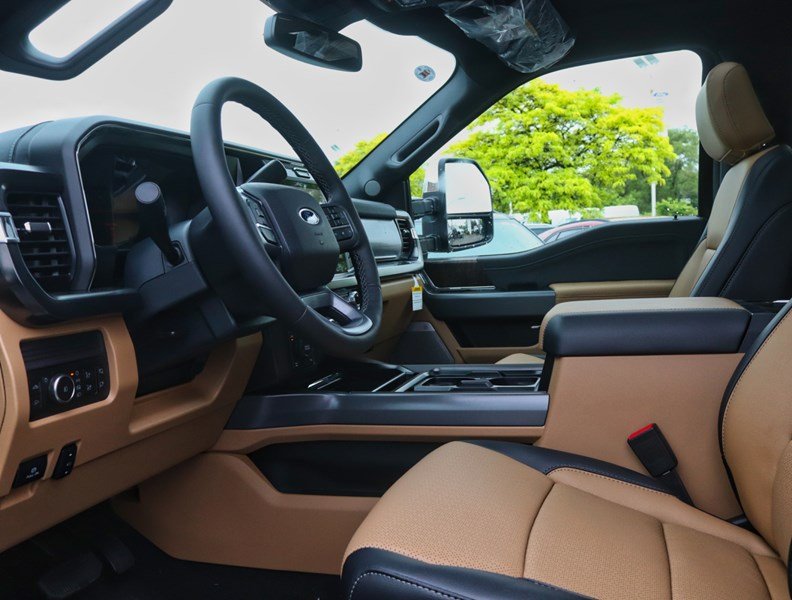 2026 Ford Super Duty F-250 SRW LARIAT | 4X4 | 6.8L | ROOF | CHROME PKG | ACTIVEX