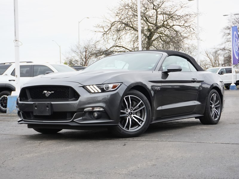 2015 Ford Mustang Conv GT Premium | 5.0L | AUTO | NAV | LOW KMS!!