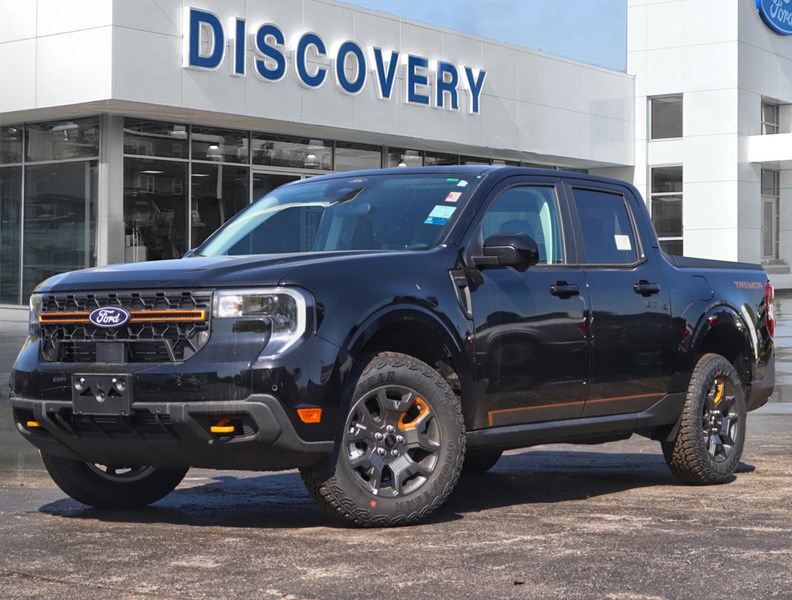 2026 Ford Maverick Tremor | AWD | 2.0L | ROOF | PWR SLD R WINDOW
