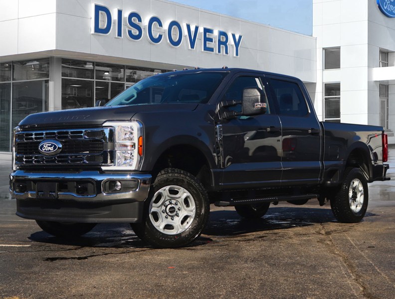 2027 Ford Super Duty F-250 SRW XLT 4WD Crew Cab 6.75' Box