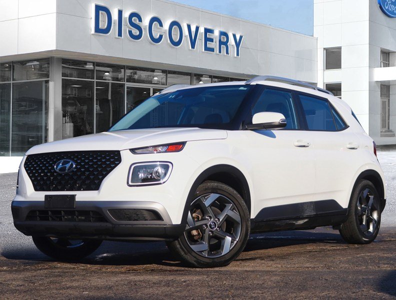 2022 Hyundai Venue Ultimate | ALLOYS | HTD SEATS | ROOF | NAV