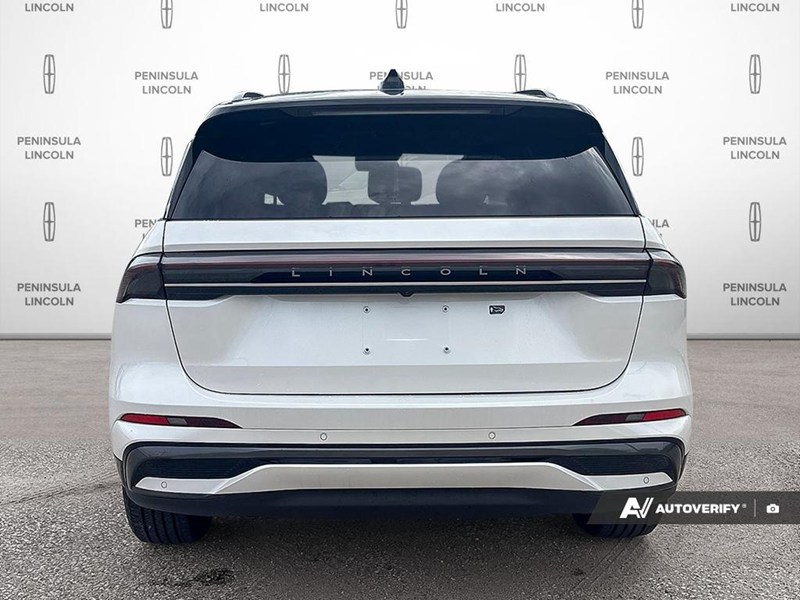 2026 Lincoln Nautilus Reserve AWD
