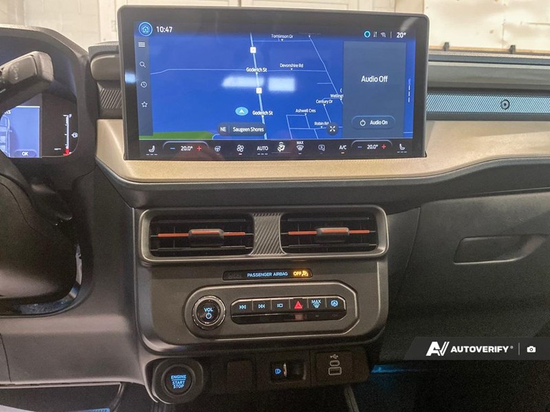 2025 Ford Maverick LARIAT AWD SuperCrew