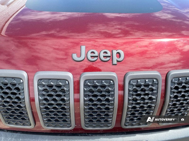 2022 Jeep Cherokee Trailhawk Elite 4x4