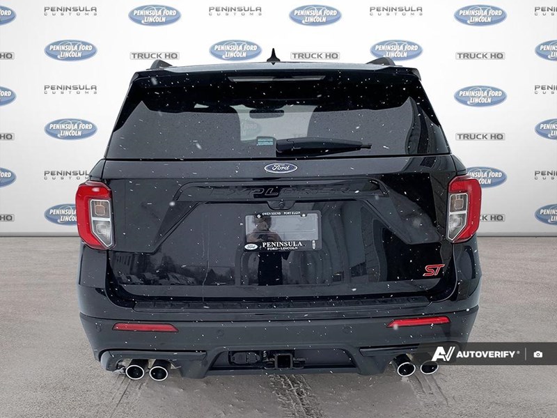 2023 Ford Explorer ST 4WD