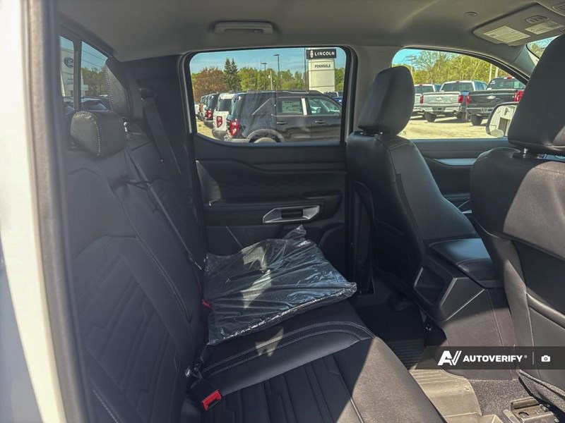 2026 Ford Ranger LARIAT 4WD SuperCrew 5' Box