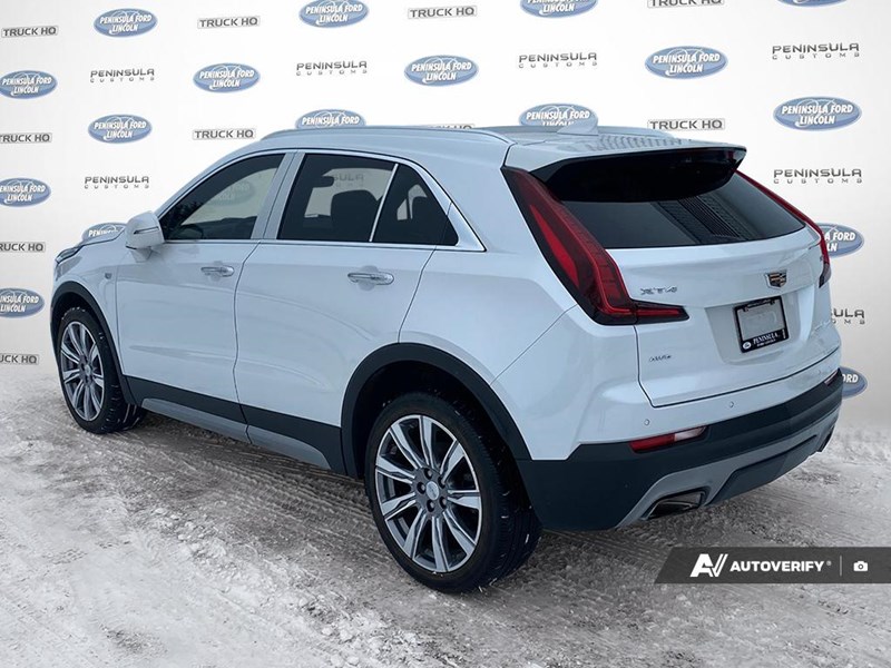 2020 Cadillac XT4 AWD 4dr Premium Luxury