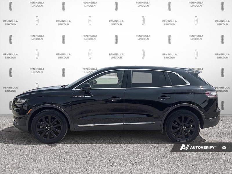 2022 Lincoln Nautilus Reserve AWD