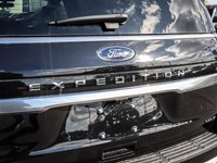 2024 Ford Expedition Max Platinum Max 4x4| BLUE CRUISE| 2ND ROW CAPTAINS