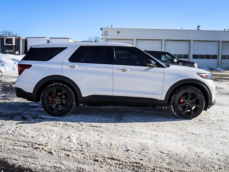 2022 Ford Explorer ST 4WD