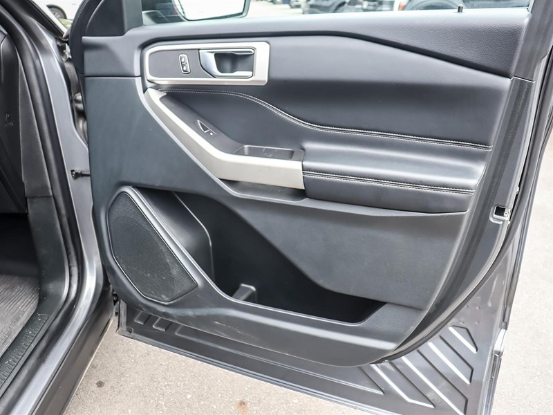 2022 Ford Explorer XLT 4WD