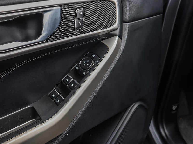 2022 Ford Explorer XLT 4WD
