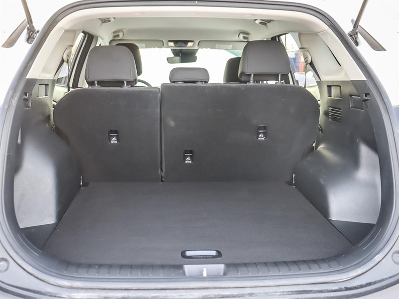 2025 Kia Sportage LX AWD