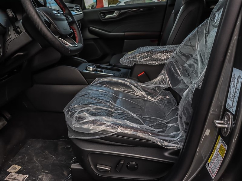 2026 Ford Escape ST-Line AWD