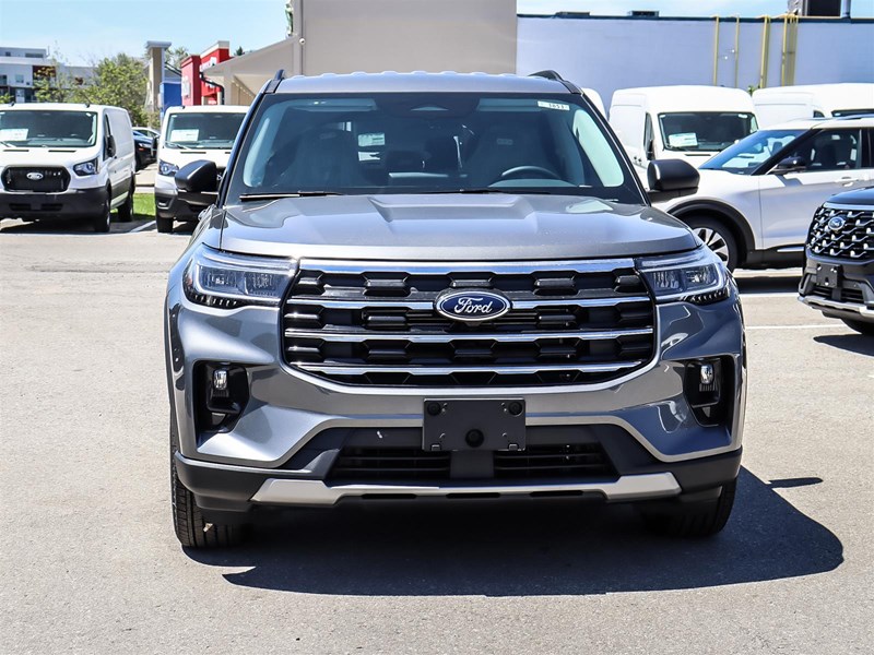 2026 Ford Explorer Active w/200A Pkg 4WD