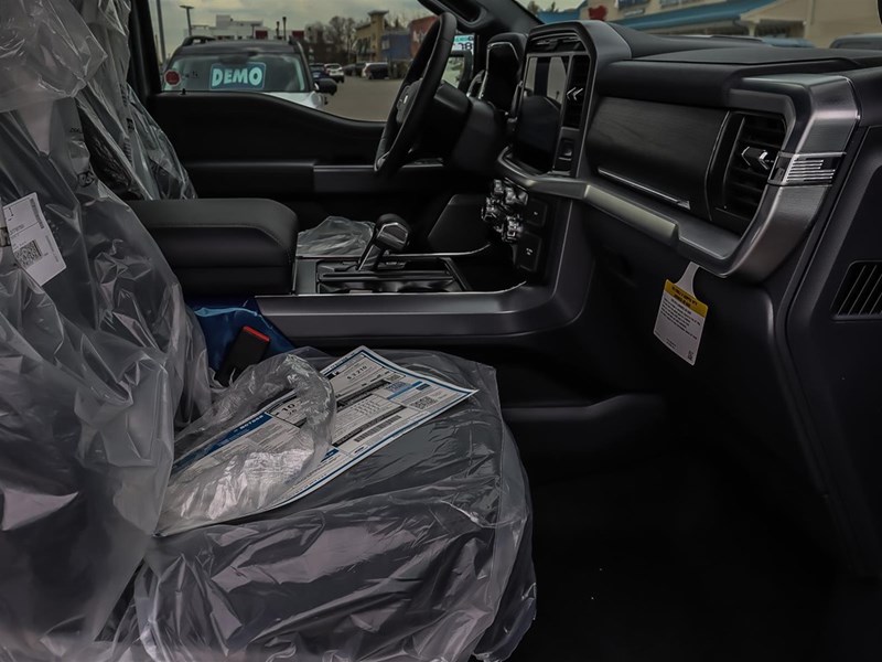 2026 Ford F-150 LARIAT 4WD SuperCrew 5.5' Box