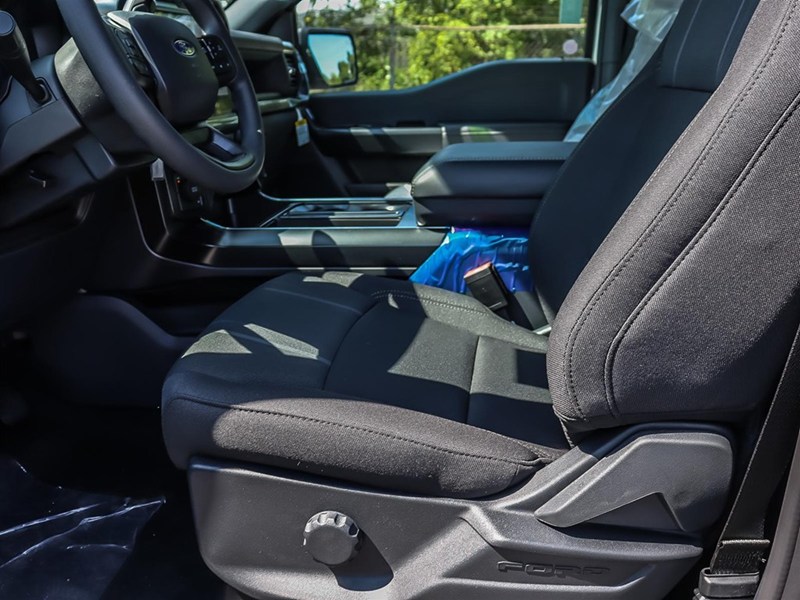 2026 Ford F-150 STX 4WD SuperCrew 5.5' Box