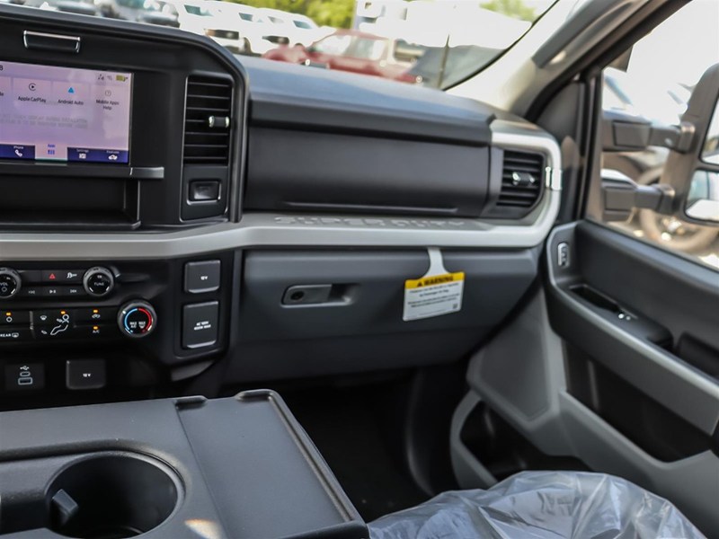 2026 Ford F-250 XLT 4WD Crew Cab 6.75' Box