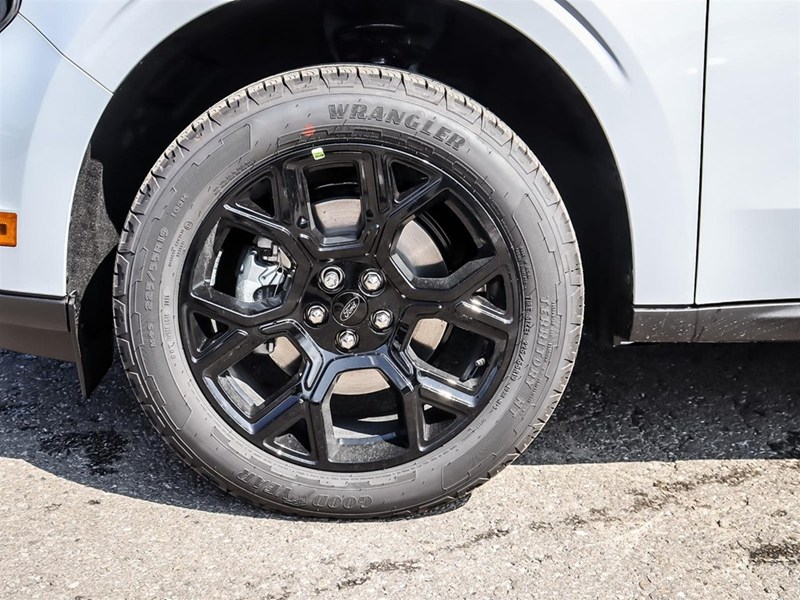 2026 Ford Maverick LARIAT AWD SuperCrew
