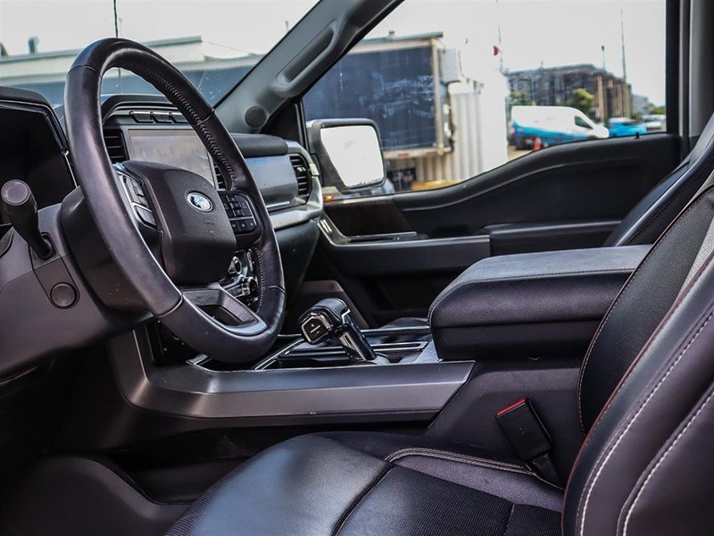 2023 Ford F-150 LARIAT 4WD SuperCrew 5.5' Box