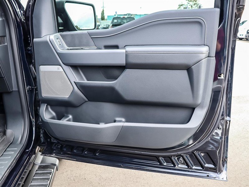 2025 Ford F-150 XLT 4WD SuperCrew 5.5' Box