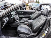 2017 Ford Mustang 2dr Conv EcoBoost Premium