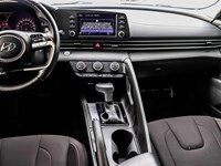 2023 Hyundai Elantra Preferred IVT