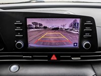 2023 Hyundai Elantra Preferred IVT