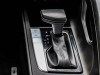 2023 Hyundai Elantra Preferred IVT