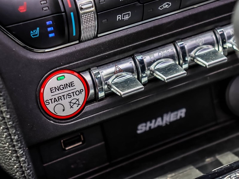 2017 Ford Mustang 2dr Conv EcoBoost Premium