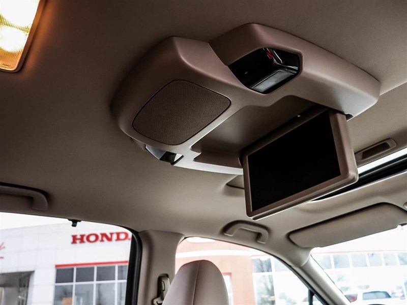 2021 Honda Pilot Touring 8-Passenger AWD