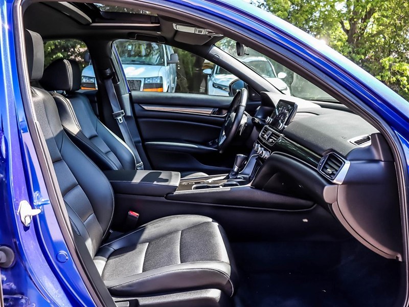 2022 Honda Accord Sedan Sport CVT