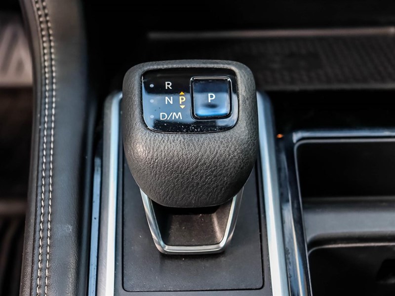 2022 Nissan Pathfinder Platinum 4WD